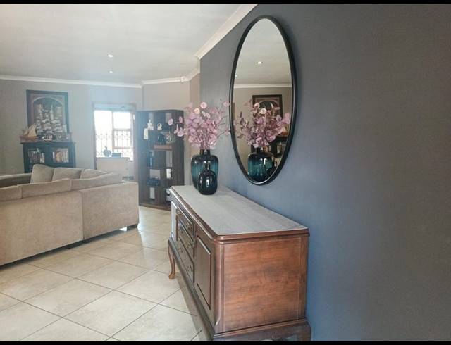 3 BEDROOM HOUSE FOR SALE IN VANDERBIJLPARK SE 8